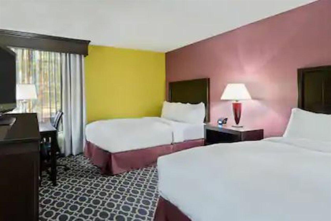 מלון Doubletree By Hilton Richmond - מידלות'יאן מראה חיצוני תמונה