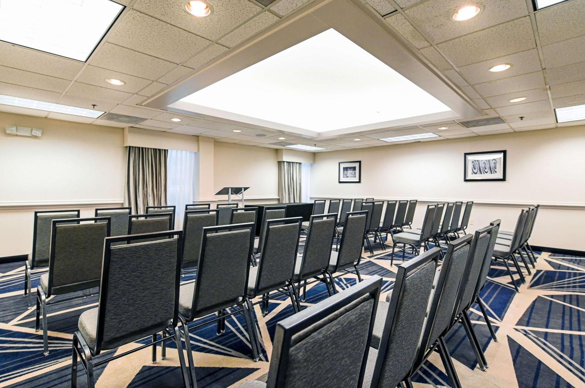 מלון Doubletree By Hilton Richmond - מידלות'יאן מראה חיצוני תמונה