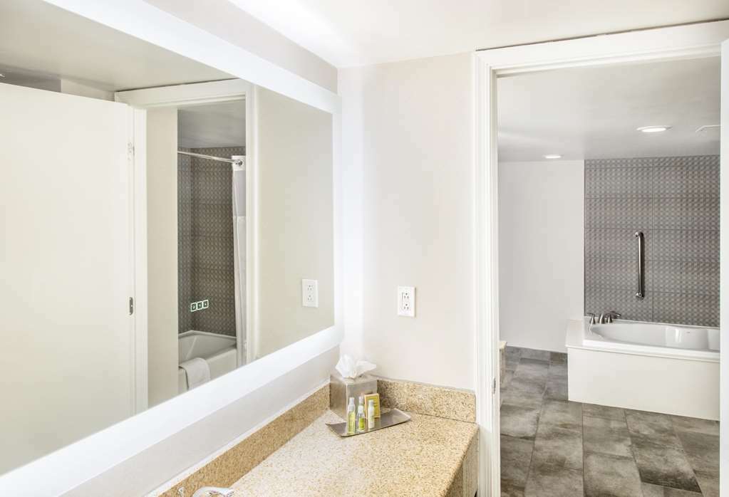 מלון Doubletree By Hilton Richmond - מידלות'יאן חדר תמונה